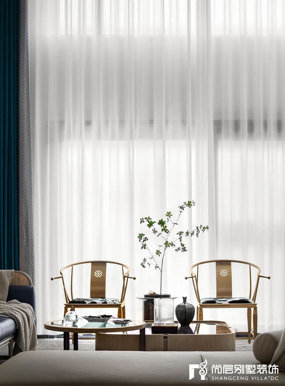 不定义家居风格:新中式客餐厅混搭法式主卧,美哭了