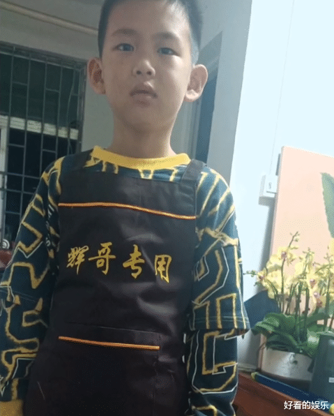 |区别对待？孙卓庆生的外套，价值895元，孙辉却穿网友送的围裙