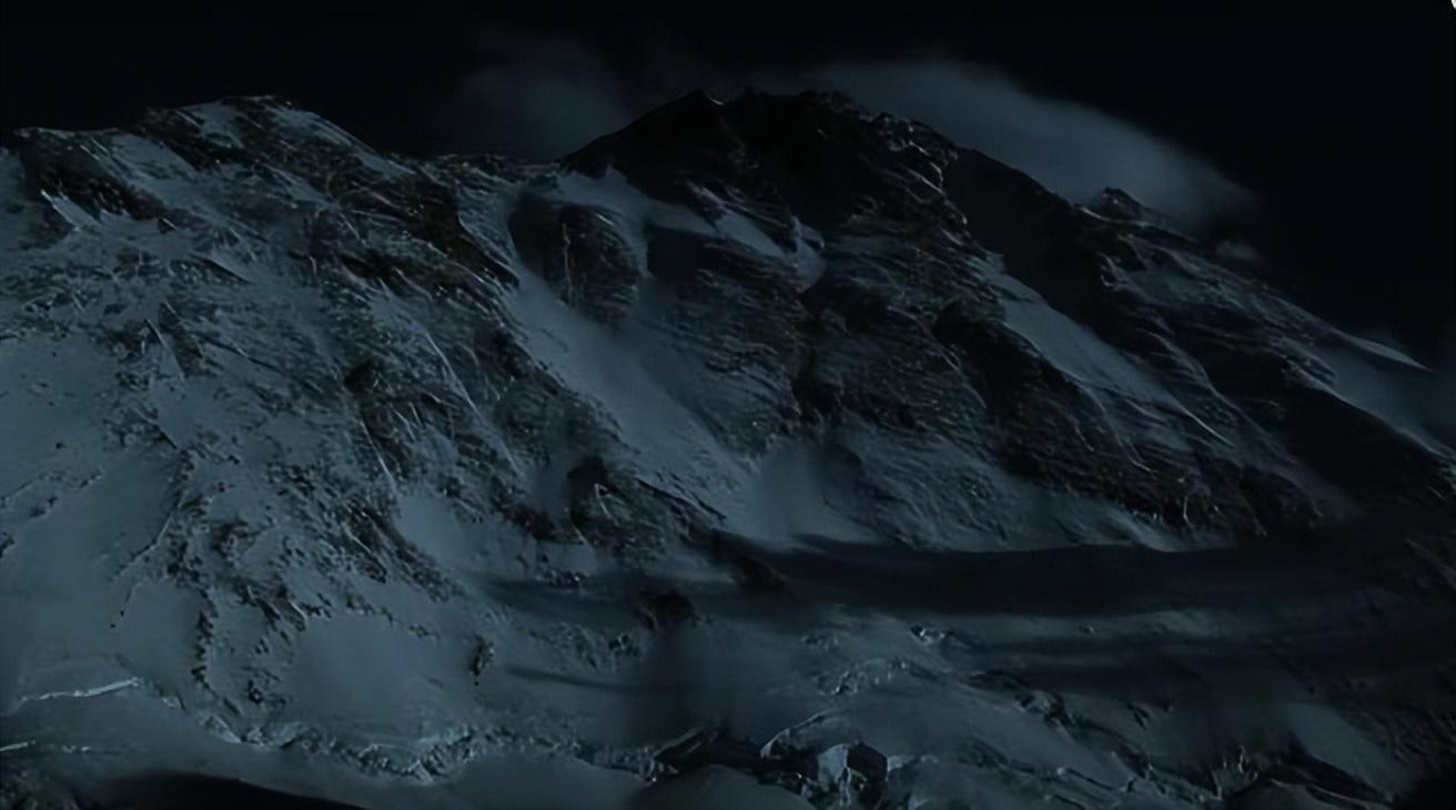 珠峰|51岁登山者在珠峰海拔8600米，被当尸体遗弃，一夜后死而复生