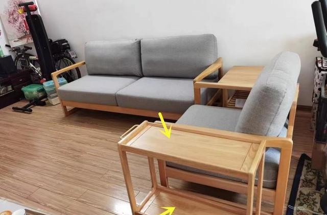 不打算在客厅放茶几了,碍事占地!用这5种设计代替,反而更加分