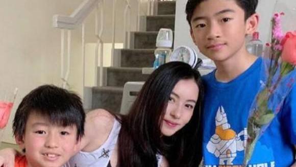 张柏芝|谢霆锋这招够狠！怪不得张柏芝不敢公开三胎生父，网友：太过卑微