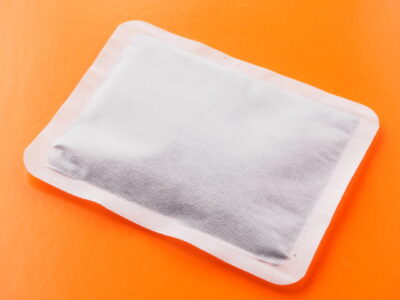 冬天暖身神器“暖宝宝”的5个错误用法，你知道吗？如何正确使用