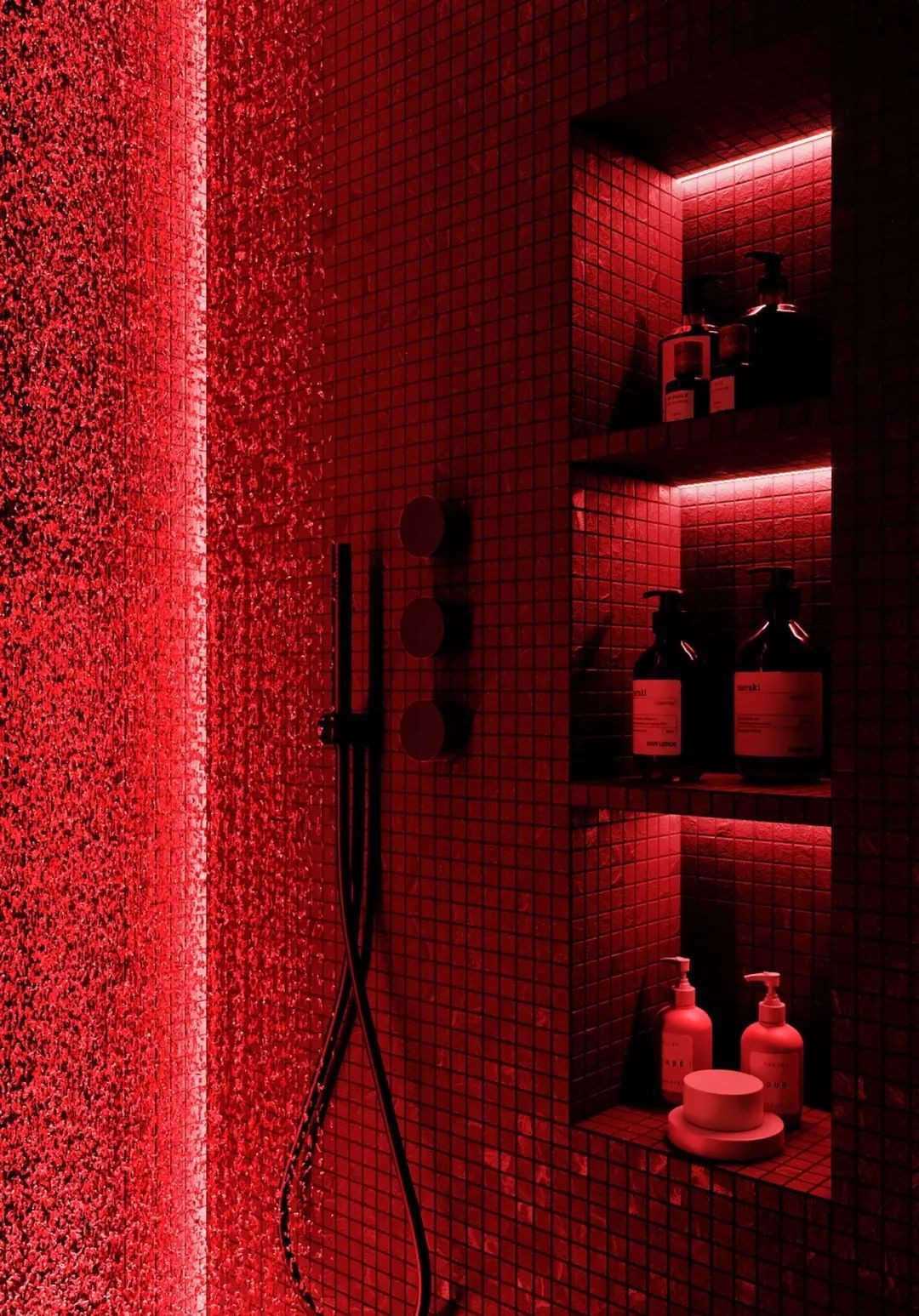 年轻人喜欢自由豁达的工业风，炫酷神秘的黑色时尚，你爱了吗？