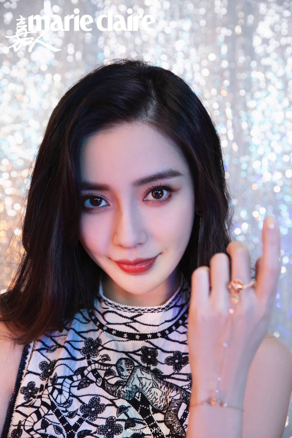 Angelababy|被港圈排挤，被编剧内涵，离婚后资源降级，baby处境到底有多惨？