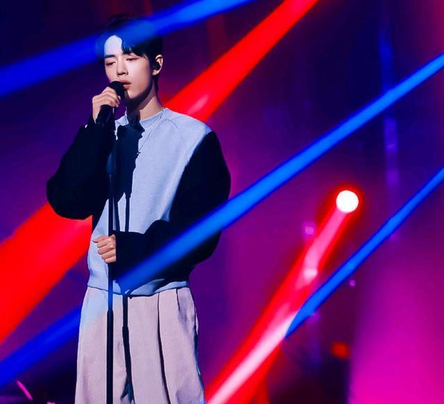 小姐姐|肖战登上《湖南日报》,官方极力认可主演新剧,可以引领价值观念