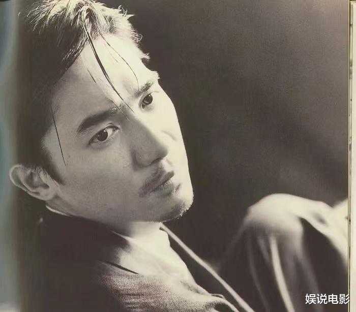 梁朝伟|梁朝伟出道40周年,感谢帮助过自己的人,女演员提到张曼玉刘嘉玲