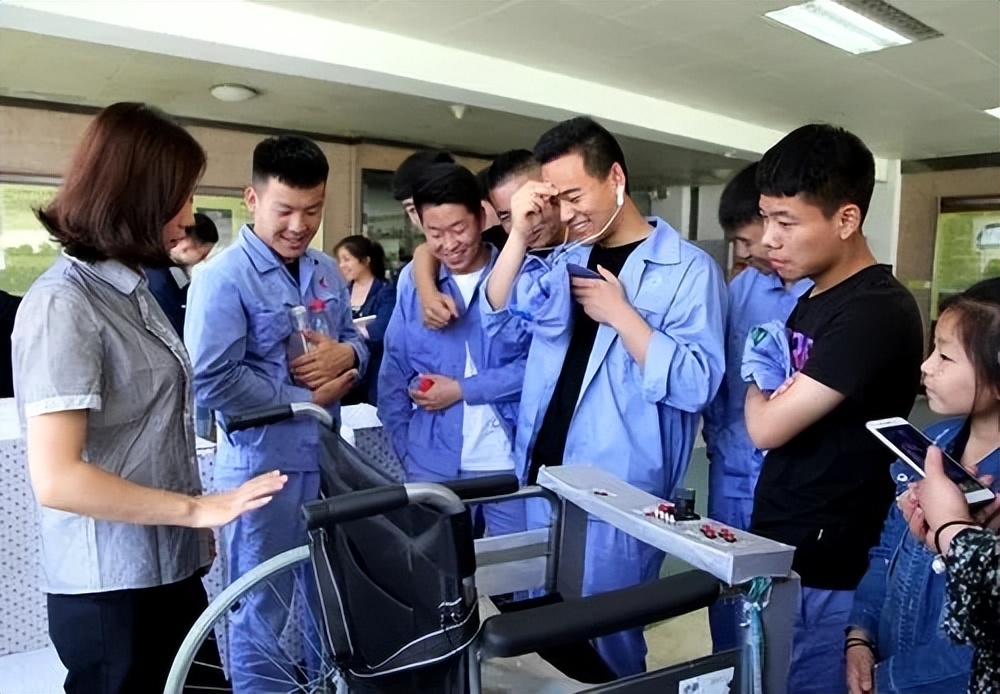 監控視頻|中考新變化，取消普職分流，考高中更容易，義務教育“內卷”減輕