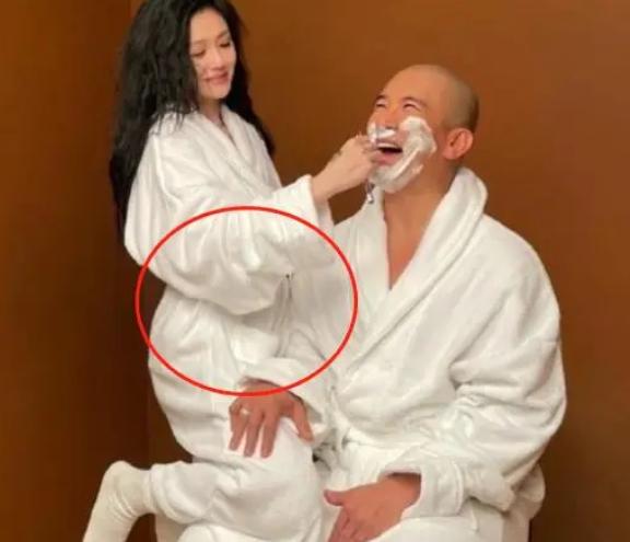 大S|曝46岁大S拿命生三胎,被指讨好韩国婆婆太卑微,具俊晔或成赢家