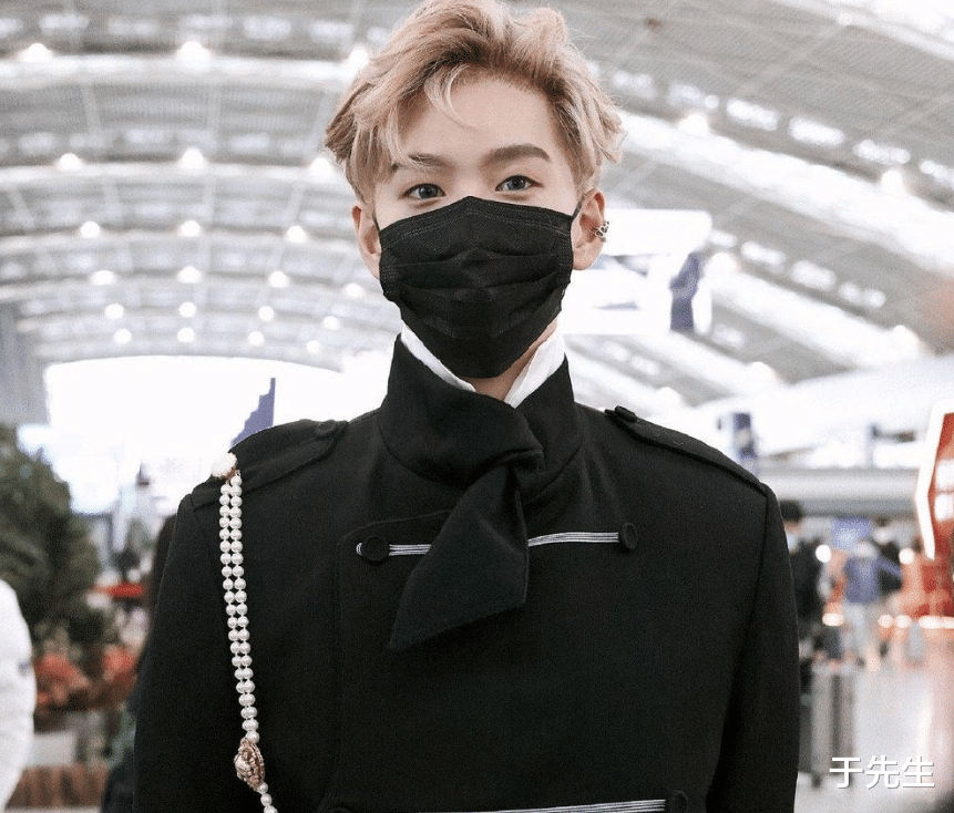 余景天|余景天社交账号评论区被攻陷,粉丝坑害偶像,这不是倒霉催的么