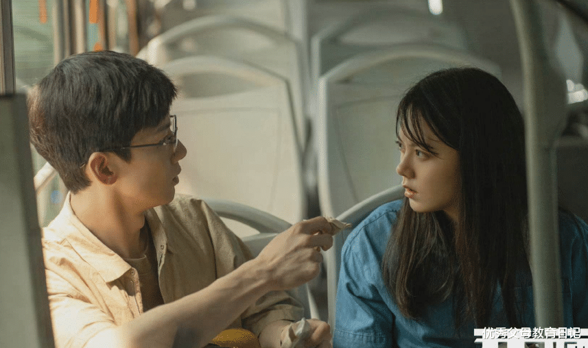 学霸|赵今麦字体火了，“星圈学霸”人设遭到质疑，网友：中下等学生