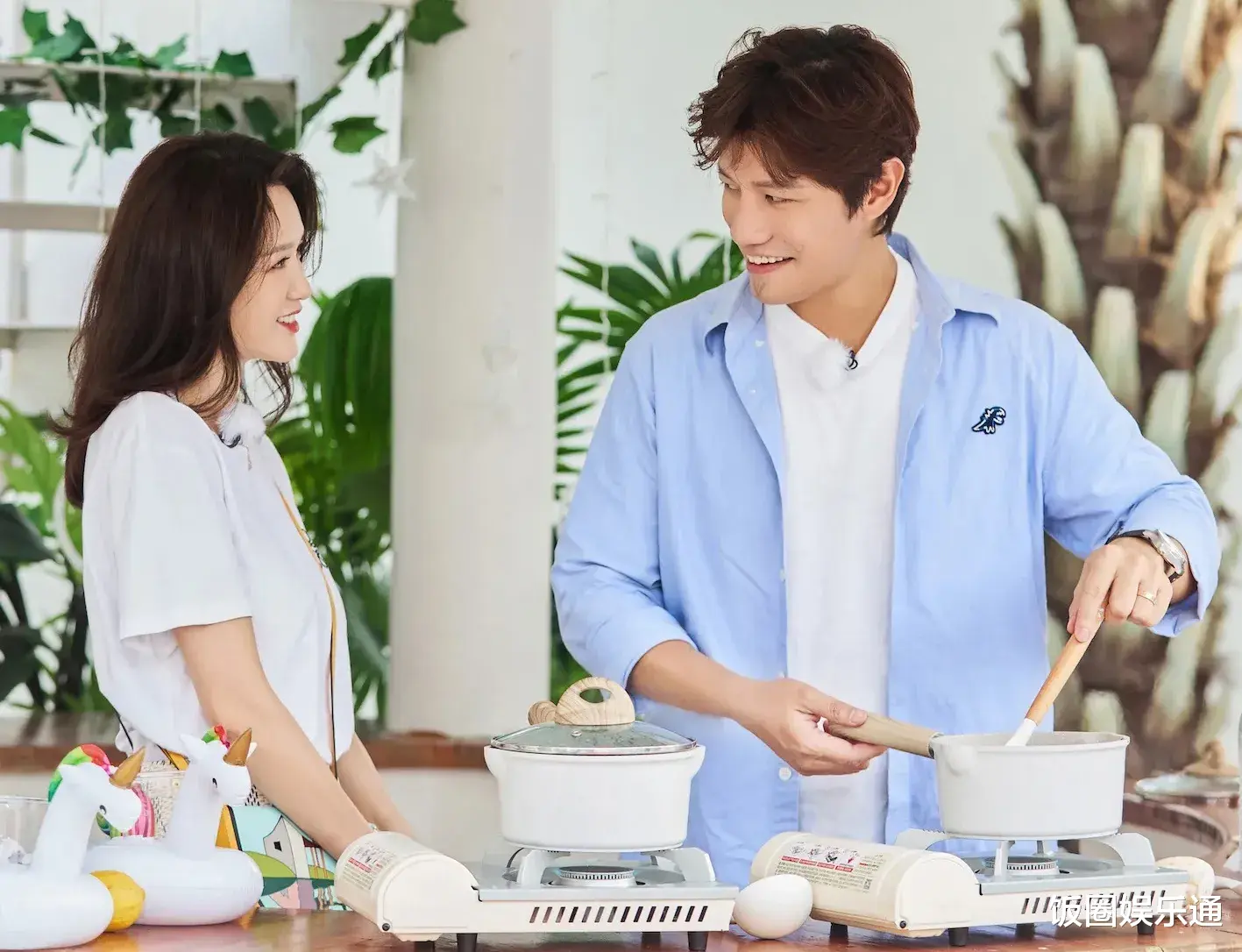 妻子的浪漫旅行6|《妻子的浪漫旅行6》首播，一对温馨，一对搞笑，两对上演偶像剧