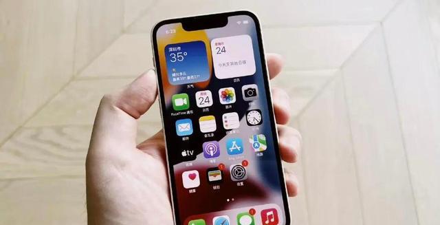 电池|8月“好评如潮”的4款手机，涵盖中高低三档，连用五年无压力