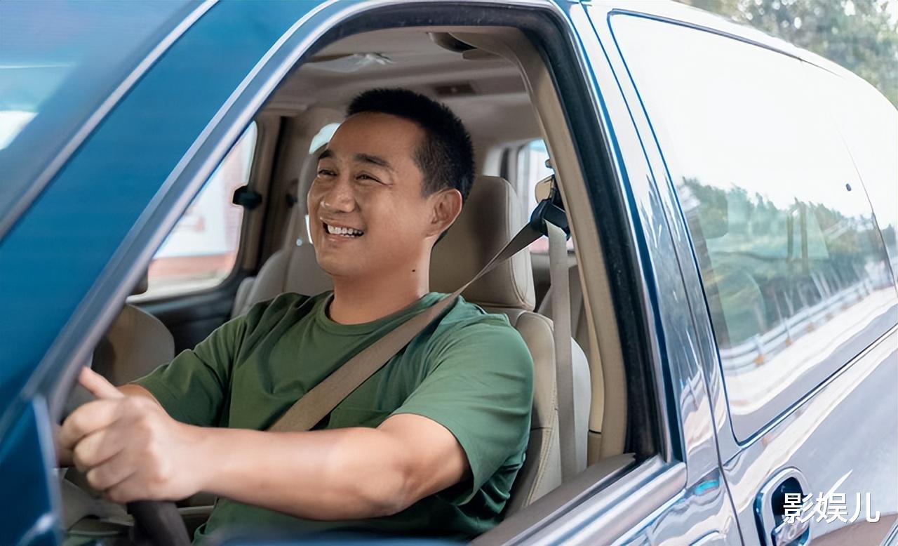 黄磊|从“贫嘴张大民”到“嘴碎张卫国”，黄磊，究竟差在哪里？