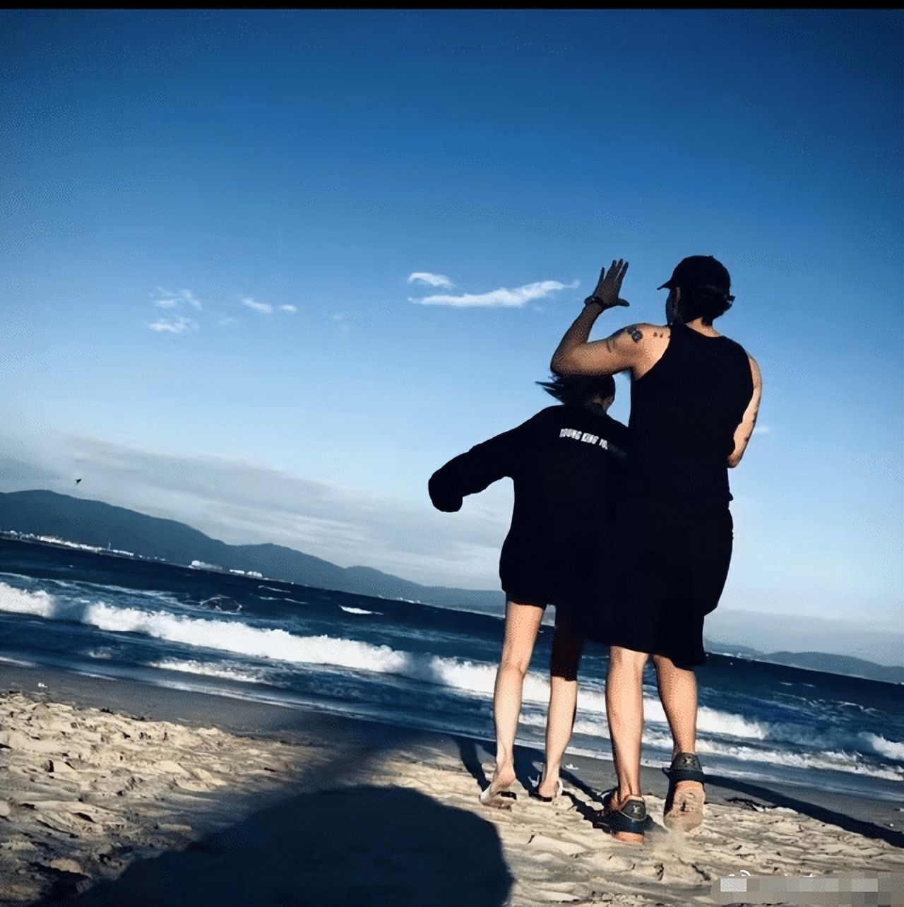 黄子韬|恋情实锤!黄子韬徐艺洋同过情人节,吃人均56元日料店模样接地气