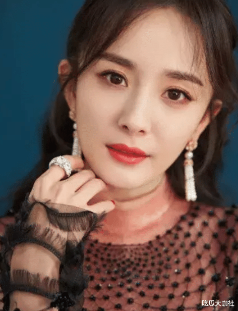 女孩|“渣女”杨幂