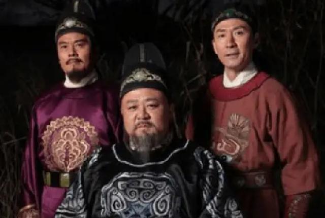 李元芳|为何狄仁杰总爱说：元芳，你怎么看！看看李元芳的身份就明白了