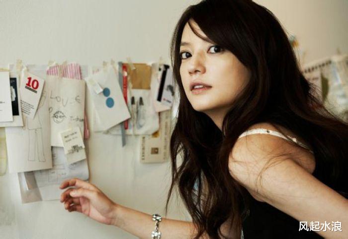 赵薇|赵薇啊赵薇：顶风作案野心炸裂，也该为疯狂买单了