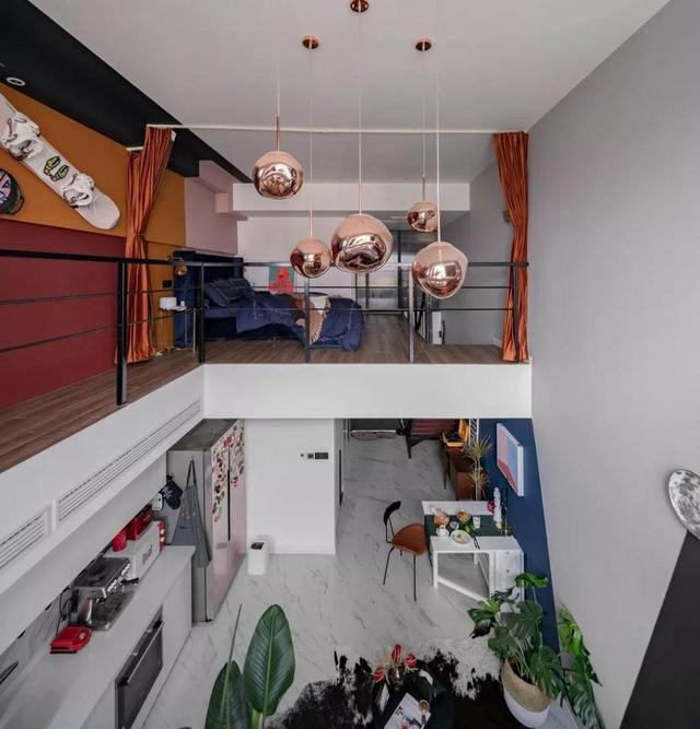 45㎡loft，简约北欧风，挑高的客厅加上悬空飘窗，太赞了