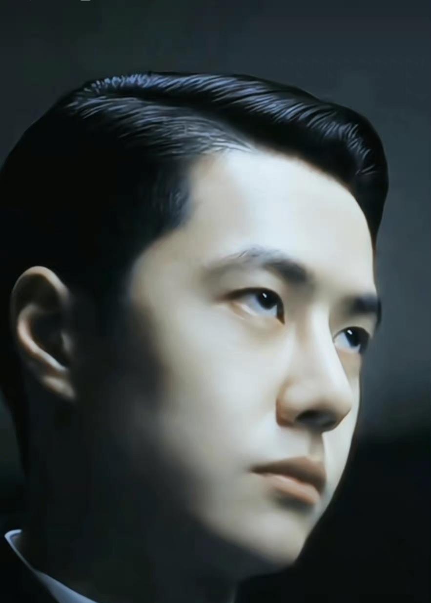 王一博|答非所问的明星采访成了王一博的粉黑大战，路演的余波至今未平息