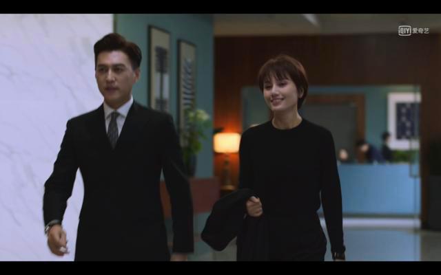 |同是演职场精英,为什么袁泉每次都被夸?