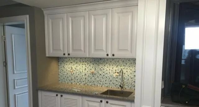 头一次装修,花100w,挑战简美风,真是美炸天,沙发背景柜太大气