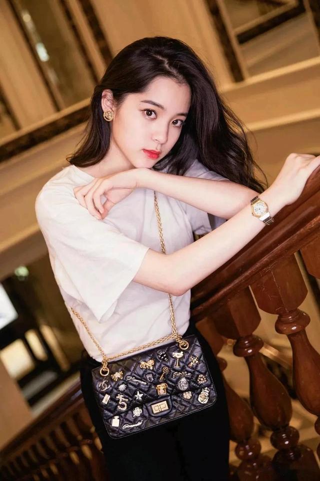 欧阳娜娜|性感迷人的欧阳娜娜