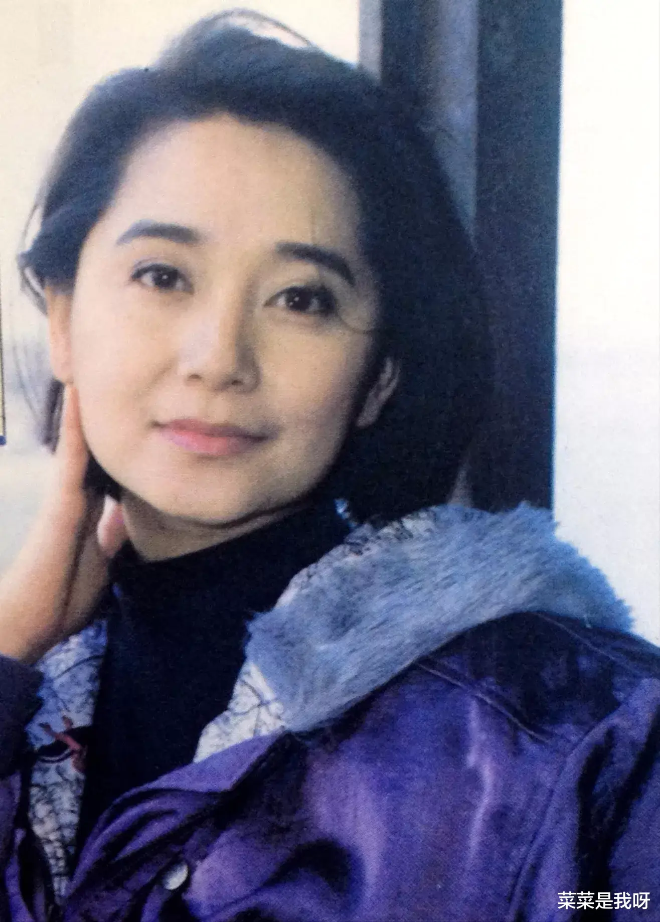 傅娟|1995年,33岁傅娟怀孕7个月,才和恋爱10年的欧阳龙举行婚礼