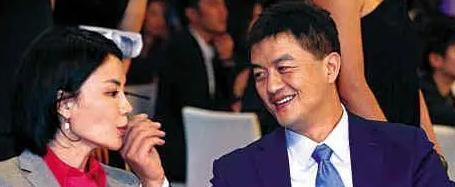 选秀|李亚鹏为什么娶这个小她18岁的女人？