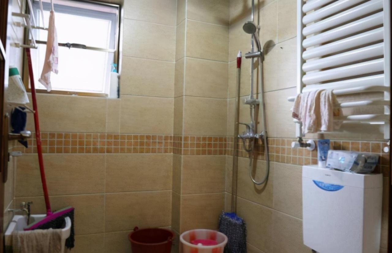 建议大家:卫生间不要放这4样东西,太晦气了!看看你家有没有?