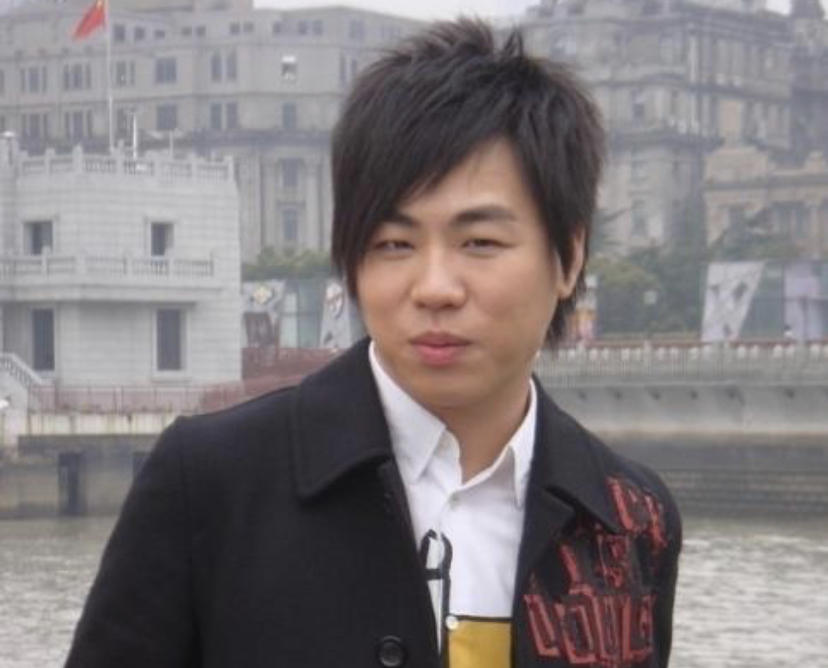 赵丽颖|明明长得很像,却一个惊艳、一个“路人脸”,问题出在鼻子上?