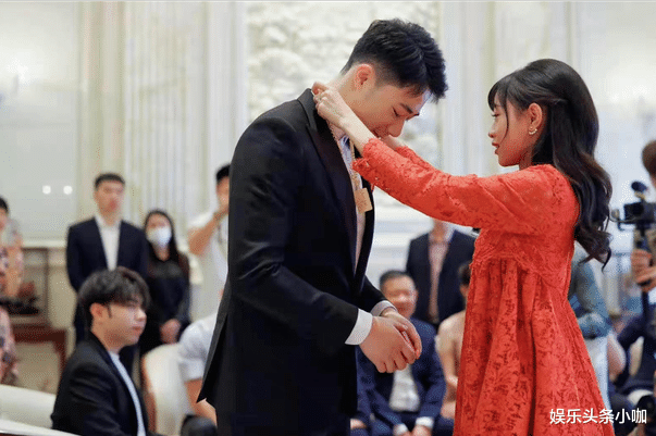 豪门|百亿豪门大瓜，这才是现实啊！