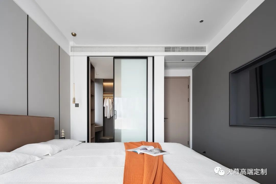 春天的每一寸光,都是浪漫的,不是因为春天,是因为你