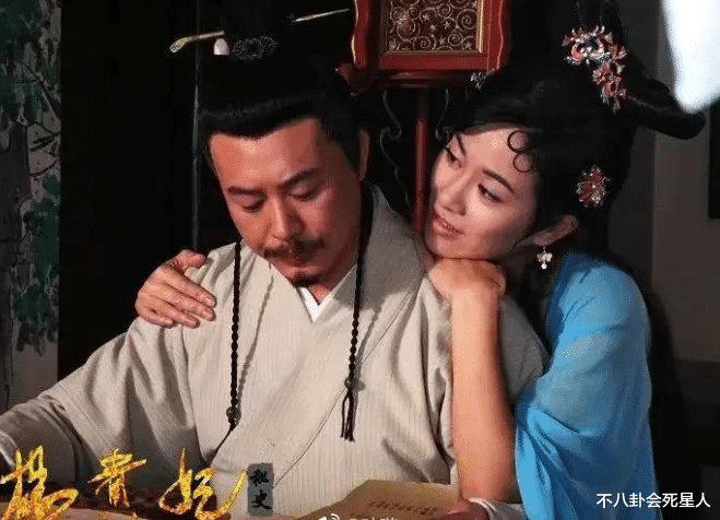 张颂文|被迫登上5条热搜，张颂文的爆红，揭穿了明星“势利眼”的真面目