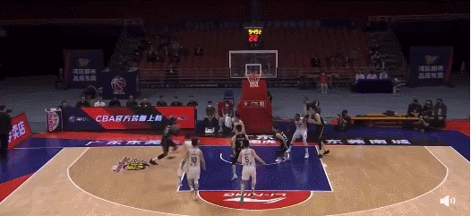 广东男篮|完了！广东队出局！18分钟砍下9分！NBA落选秀第一战就炸