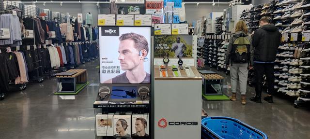 骨传导耳机|定价超苹果,年入近60亿,这家耳机公司是如何崛起的?丨隐形巨头