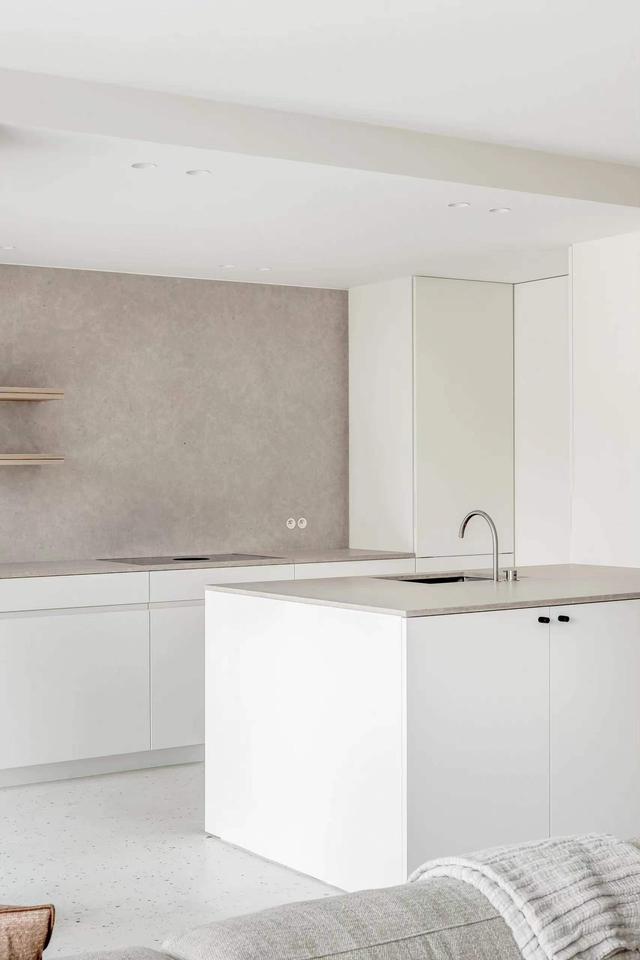 分享一个比利时极简住宅,空间灵活功能性强,高级又大气,喜欢