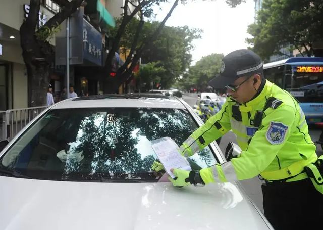 为什么开车感觉违反了规则,为什么没有收到罚单?原因你了解吗