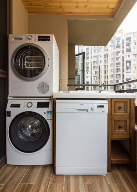 我家140平房子可算是装好了,装修花费42万,看了都说钱花的值!