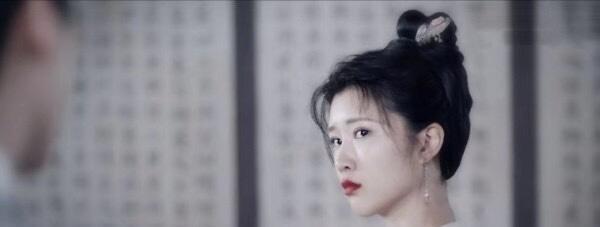 唐朝诡事录|《唐朝诡事录》：没爱上帅气的卢凌风，却迷上了邋遢的“偷鸡贼”