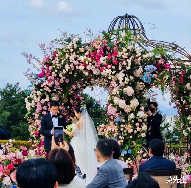 陈乔恩|3月的最后一天，还曝出7个娱圈大瓜，车祸、夜店表演，被罚款