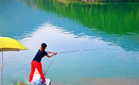 |遛鱼时有这四个错误操作，煮熟的鸭子也会飞，拍红大腿没用