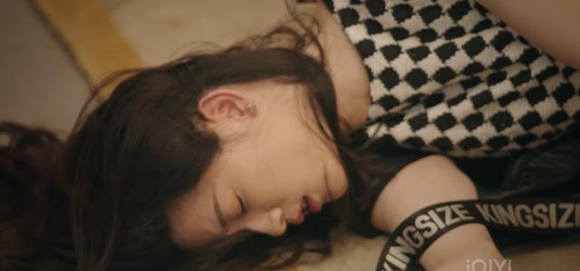 《底线》:一部剧版“法治在线”,直击社会舆论问题