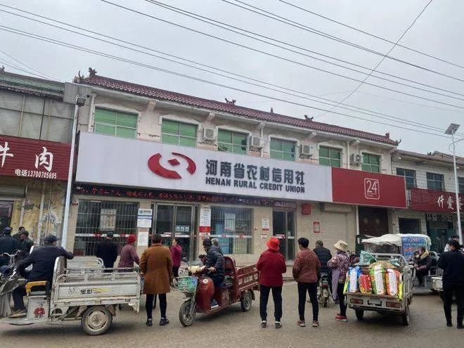 储户5万元存款不翼而飞,想恢复监控要先交20万元?