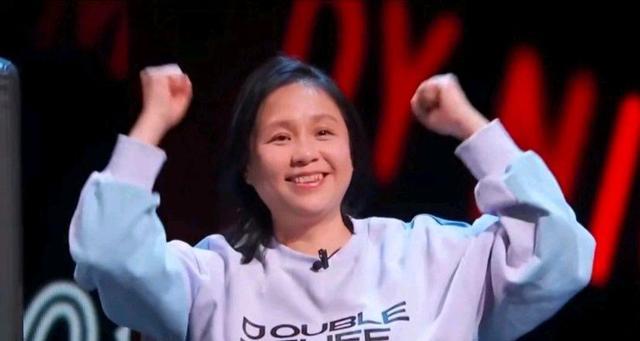 李宇春|李宇春和龙丹妮：这份爱恨情仇，评论区一语成畿！