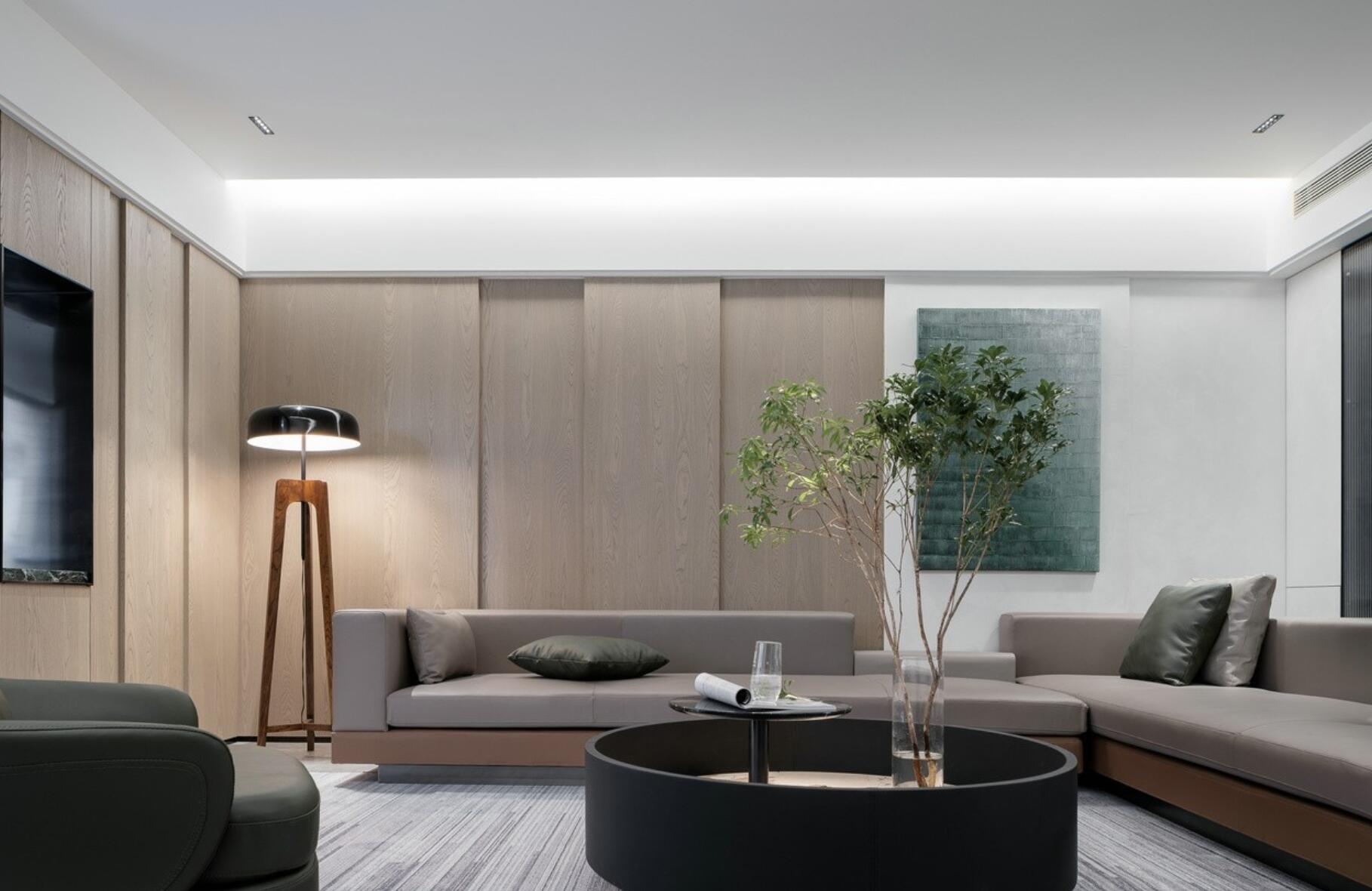 她拒绝断舍离，将240㎡大宅打满柜子，完工后才知道有多实用