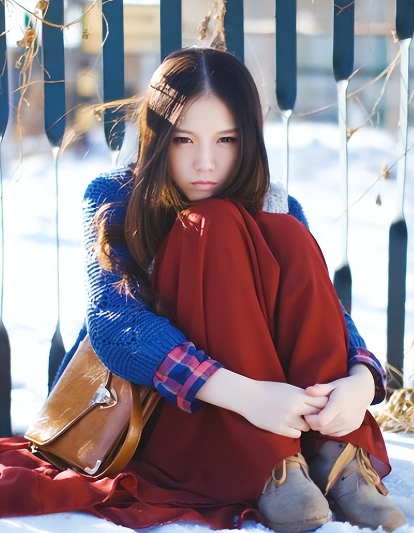 白静|英年早逝的8位女星，她们已经走了，记忆中还有她们的身影