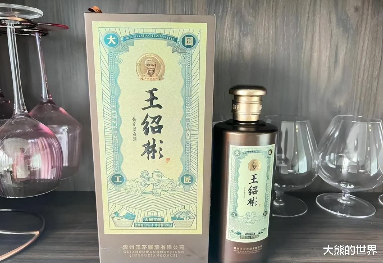 白酒配料表越简单越好？行家：不一定，建议弄懂买酒不吃亏