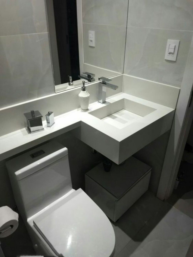 小户型卫生间扩容,洗手台做加长设计,亲戚来了都羡慕!