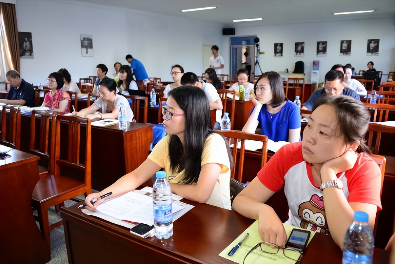 武汉|公务员将不再以“招考”为主？三类大学生获免试资格，看有你吗？