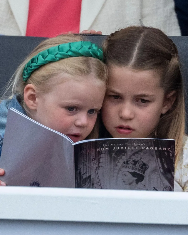 夏洛|女王曾孙女莉娜:拒绝分路易糖果,淘气不输米娅,漂亮可爱如精灵